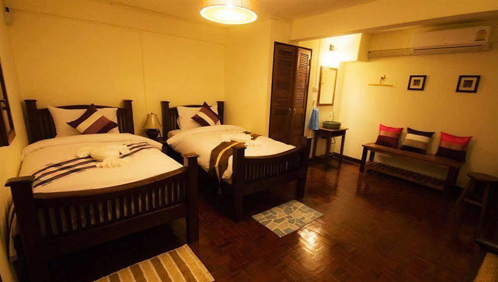Rustic Guest House Chiang Mai Extérieur photo