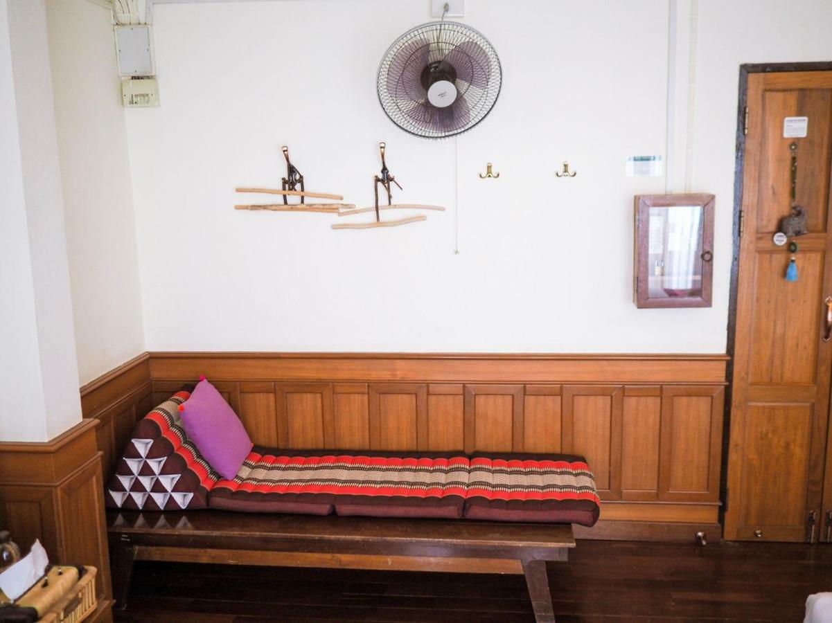 Rustic Guest House Chiang Mai Extérieur photo